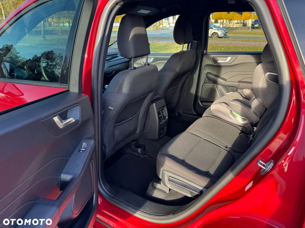 Ford Kuga 1.5 EcoBoost FWD ST-Line - 10