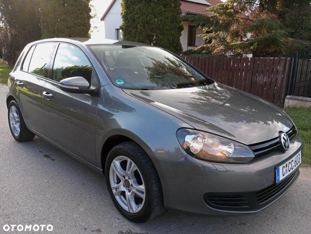 Volkswagen Golf VI 1.6 Comfortline - 9