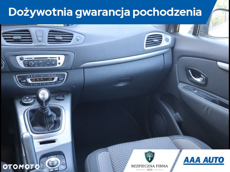 Renault Scenic - 9