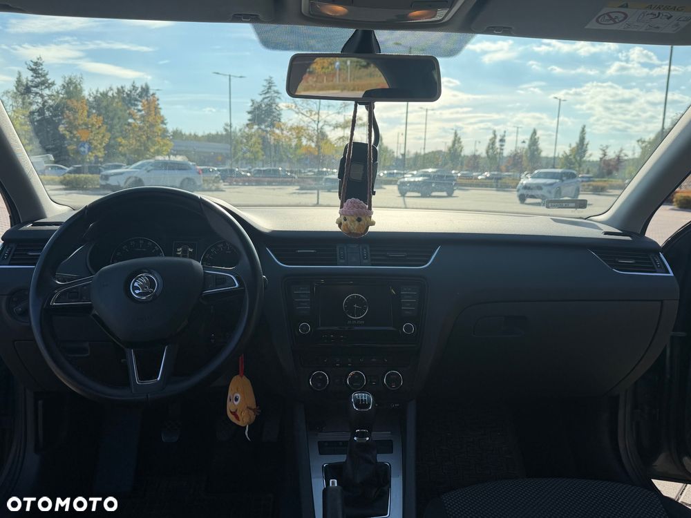 Skoda Octavia 2.0 TDI Edition - 6