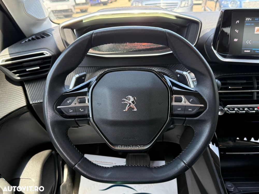 Peugeot 208 1.2 L PureTech STT EAT8 Active Pack - 8