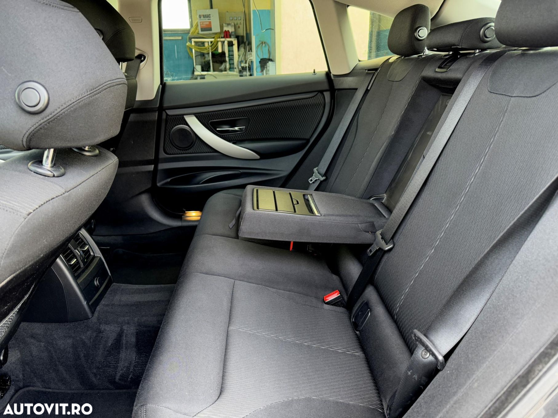 BMW Seria 3 318d GT Aut. Advantage - 20