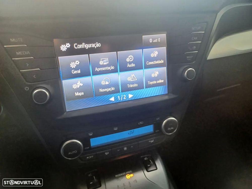 Toyota Avensis Touring Sports 1.6 D-4D Edition-S - 16