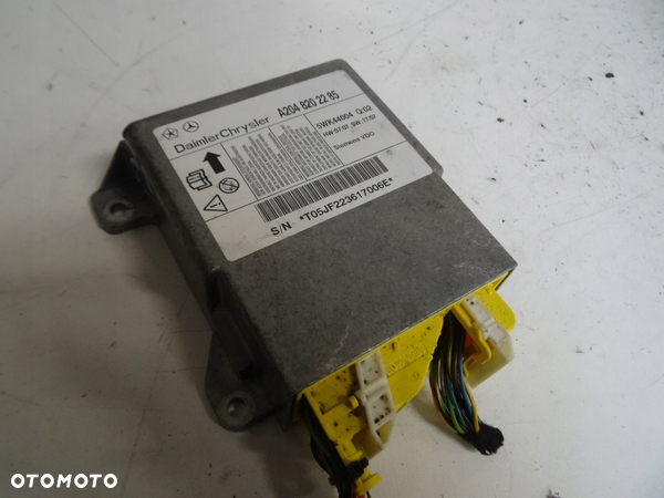 MODUŁ SENSOR AIRBAG MERCEDES W 204 A2048202285