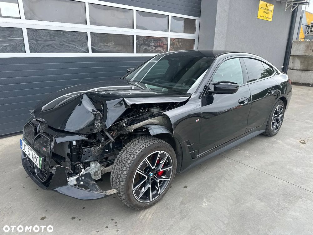 BMW i4 - 6
