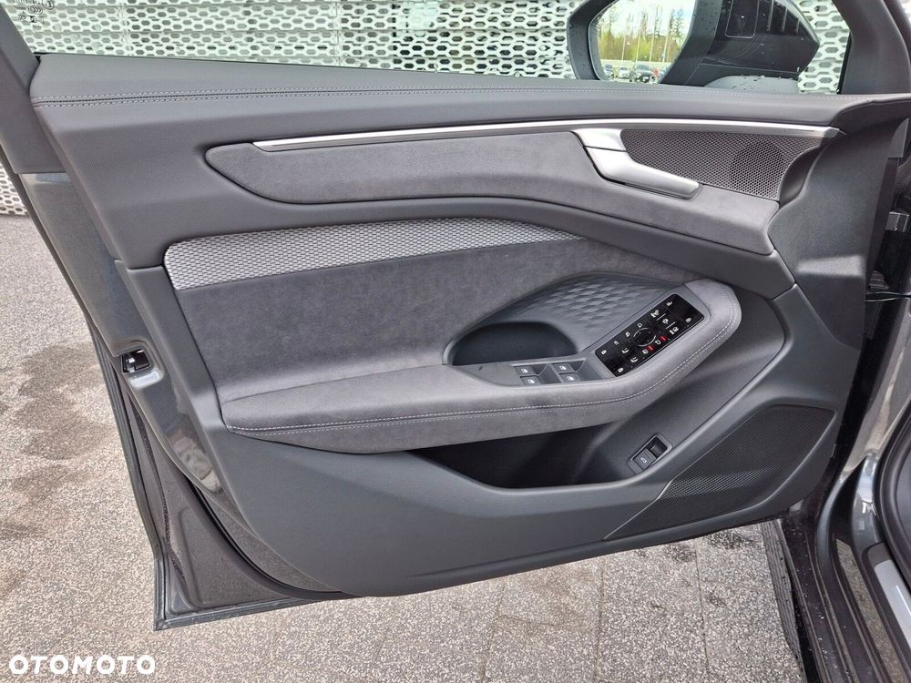 Audi A6 Avant - 9