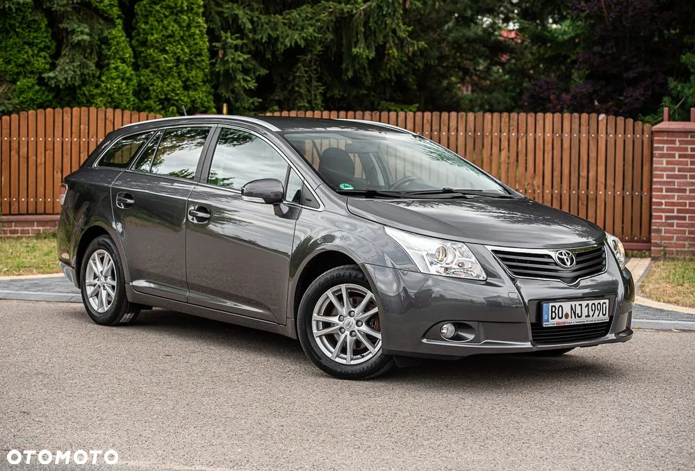 Toyota Avensis 2.0 D-4D Sol+NAVI - 3