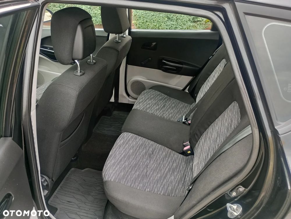 Kia Ceed 1.4 CVVT Attract - 9