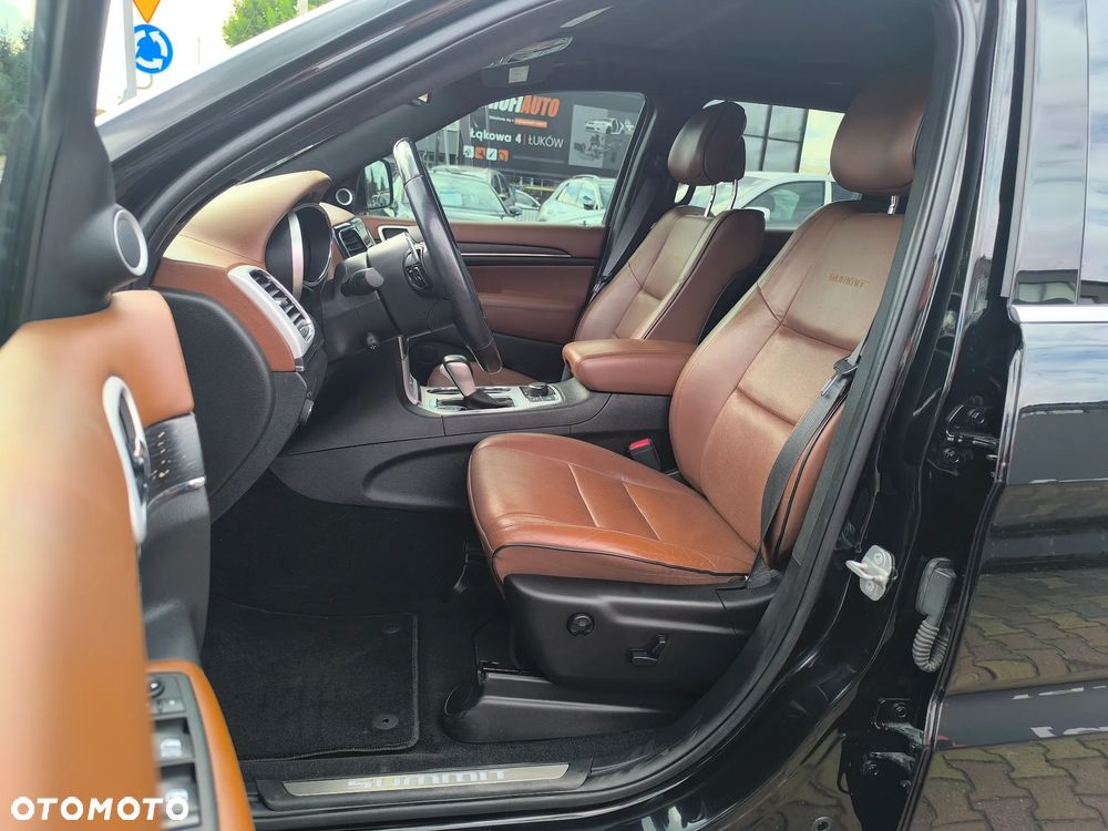 Jeep Grand Cherokee - 20