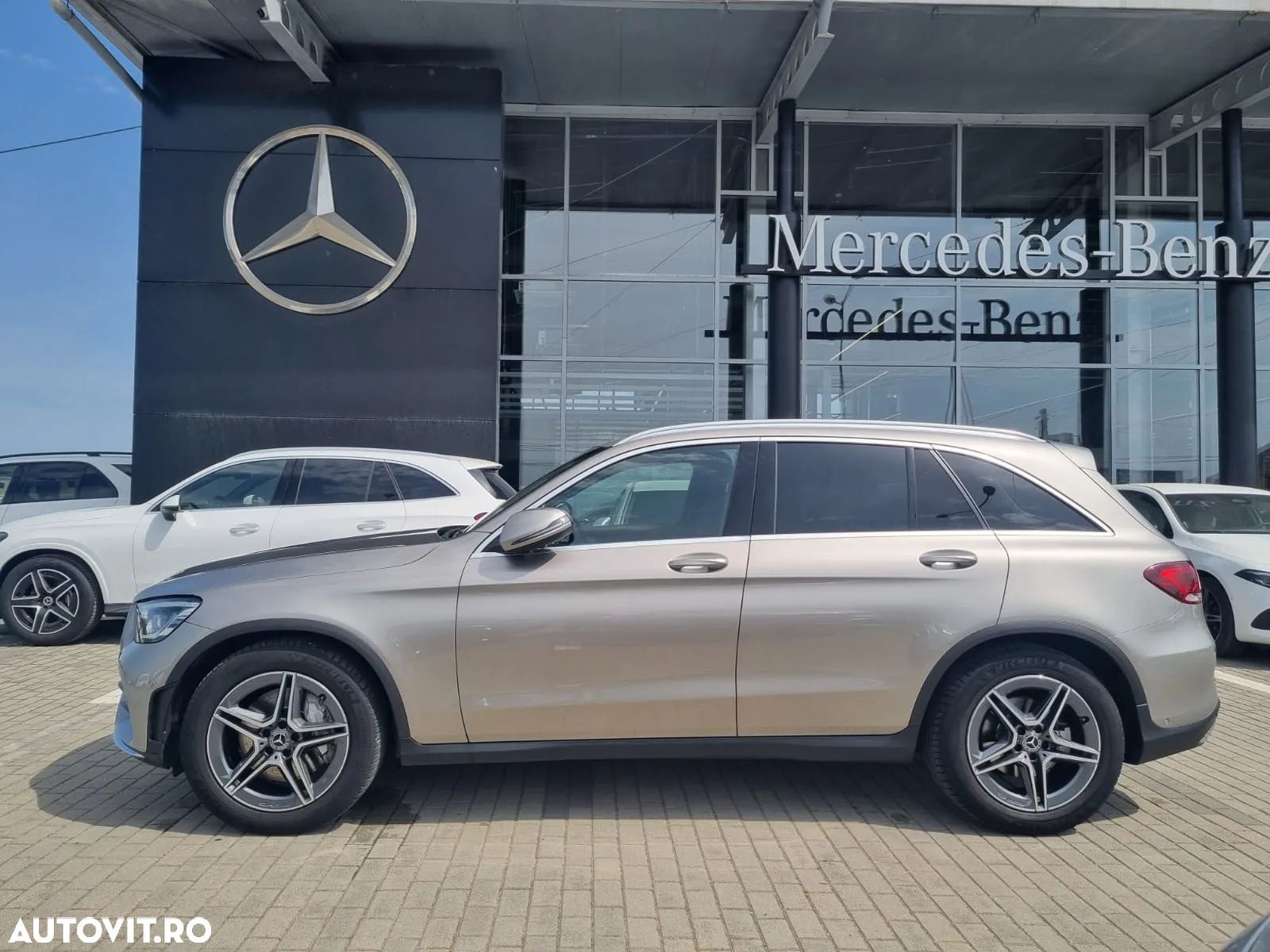 Mercedes-Benz GLC 200 4MATIC - 3