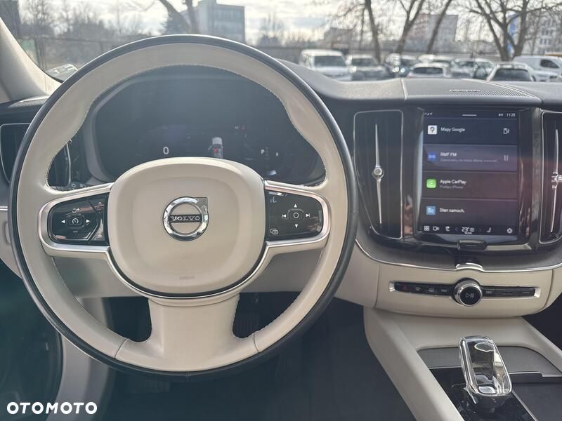 Volvo XC 60 B4 D Plus Bright - 16