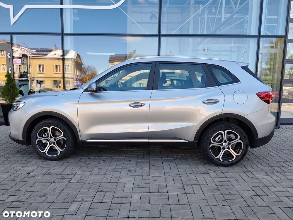 MG ZS Hybrid+ - 5