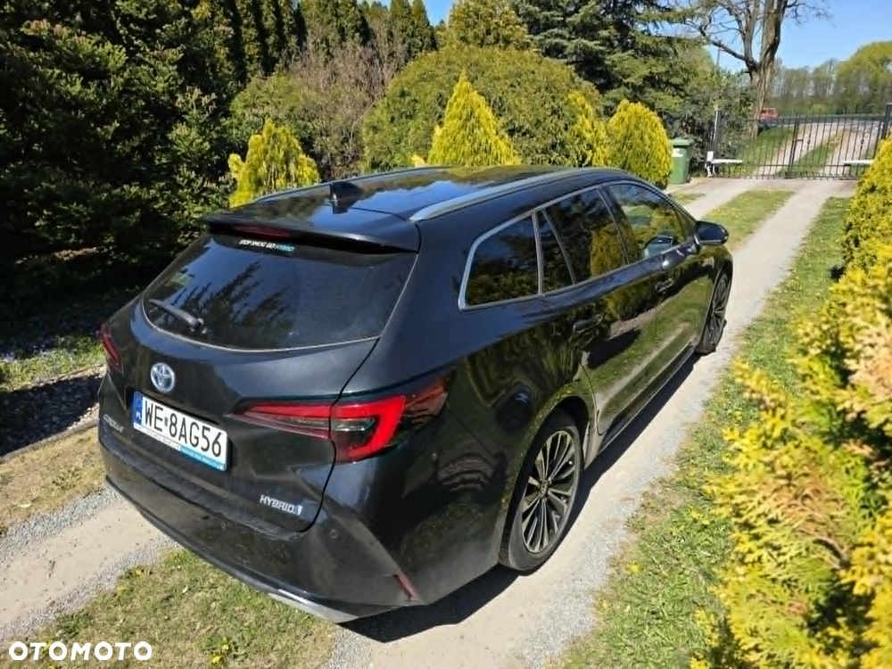 Toyota Corolla - 5