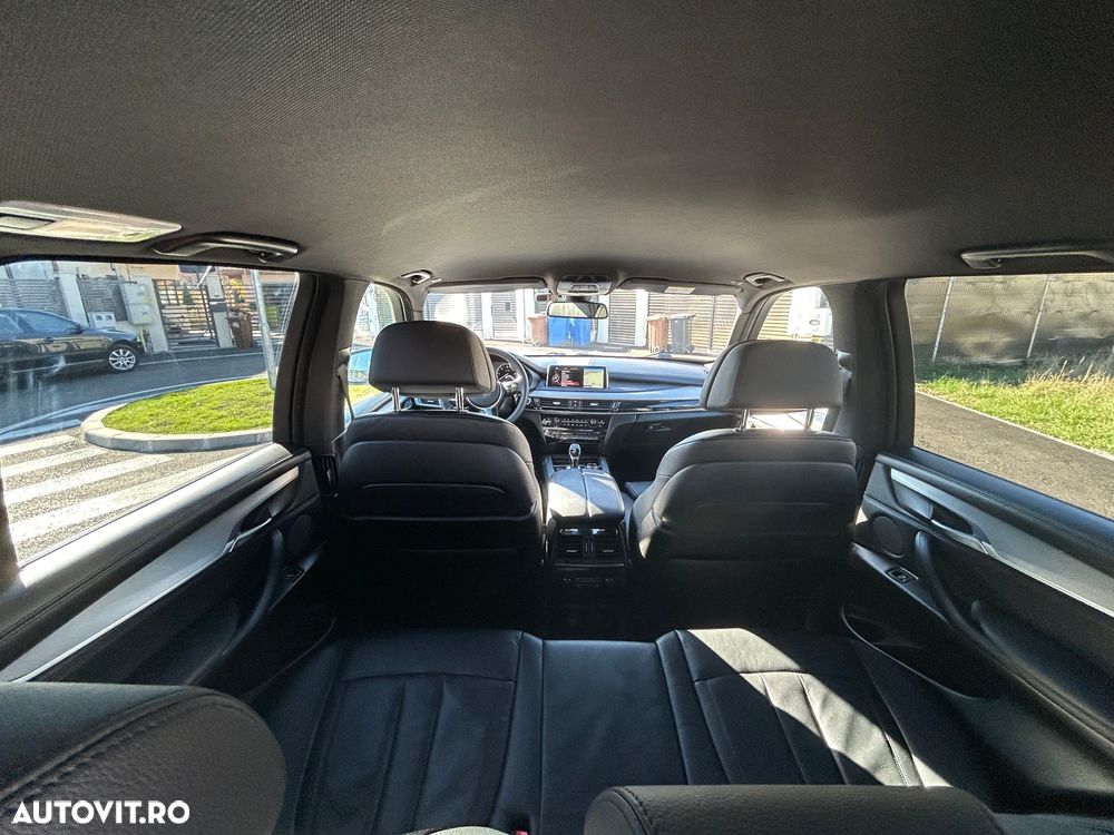 BMW X5 M M50d - 10