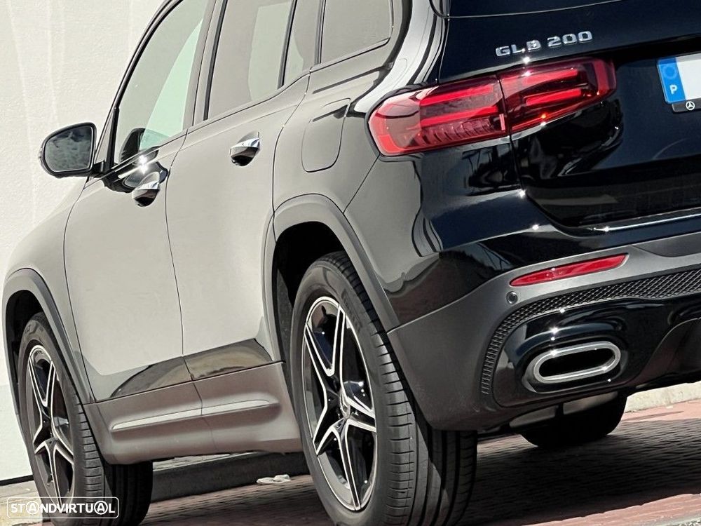 Mercedes-Benz GLB 200 - 37