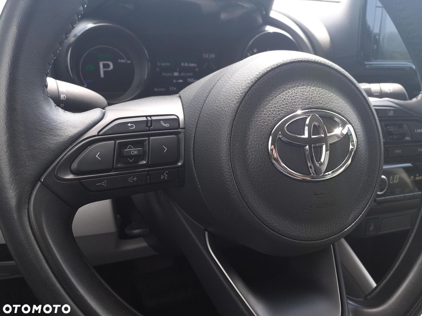 Toyota Yaris - 17