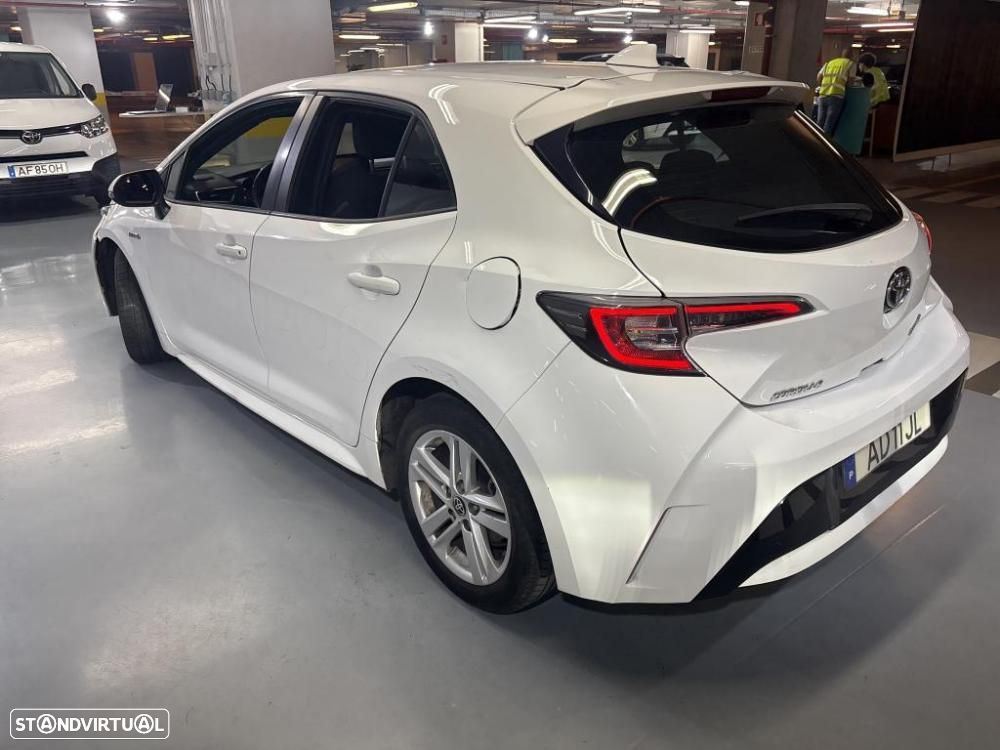 Toyota Corolla 1.8 Hybrid Comfort - 4