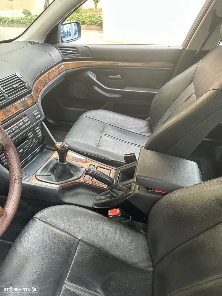 BMW 520 d Touring - 26