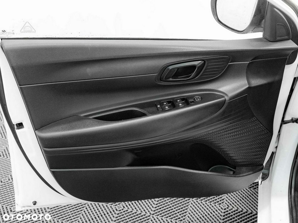 Hyundai i20 1.0 T-GDI Pure - 10