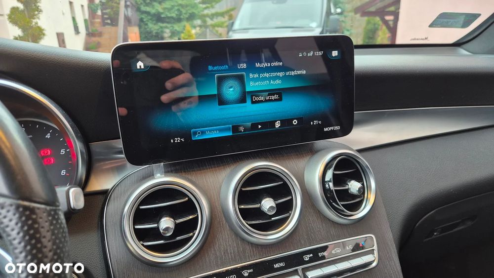 Mercedes-Benz GLC 220 d 4Matic 9G-TRONIC AMG Line Plus - 17