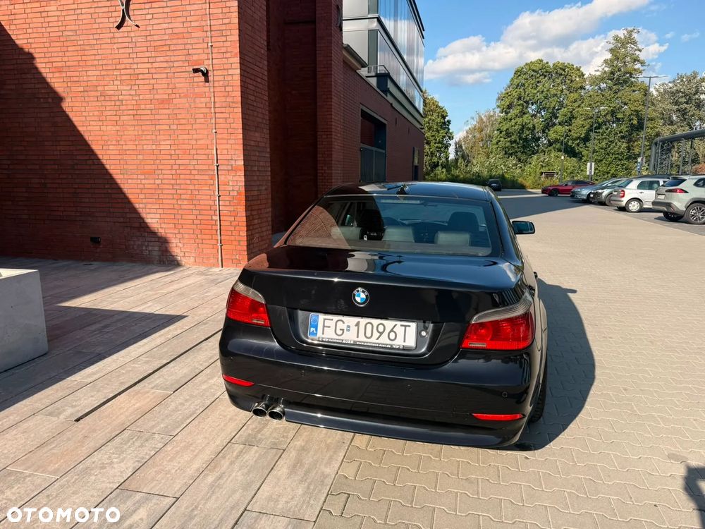BMW Seria 5 - 10