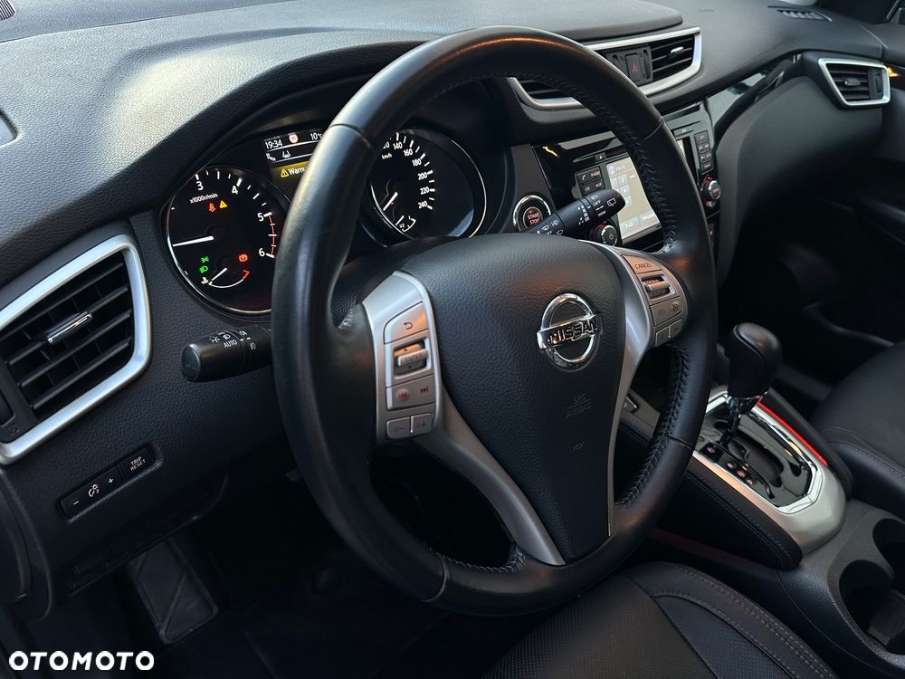 Nissan Qashqai - 10