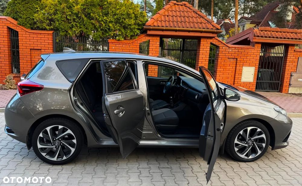 Toyota Auris 1.33 VVT-i Comfort - 5