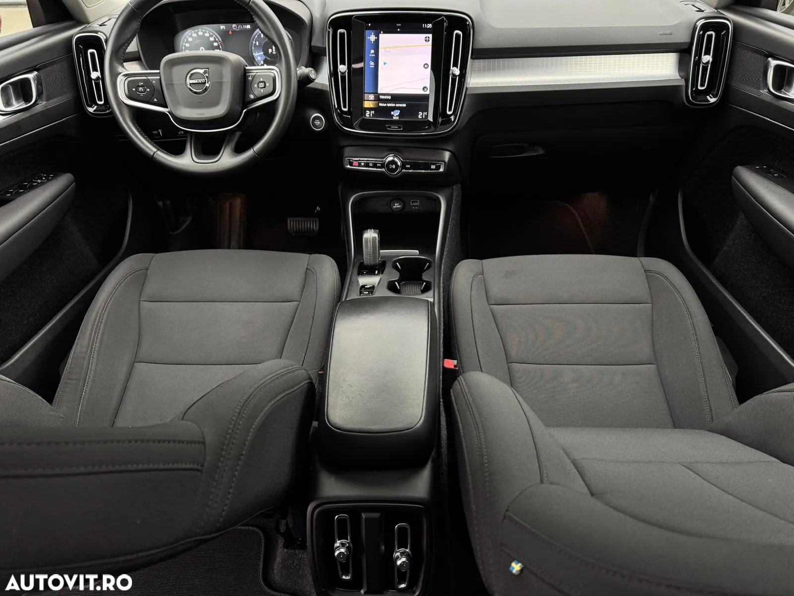 Volvo XC 40 T2 AT8 Momentum - 12
