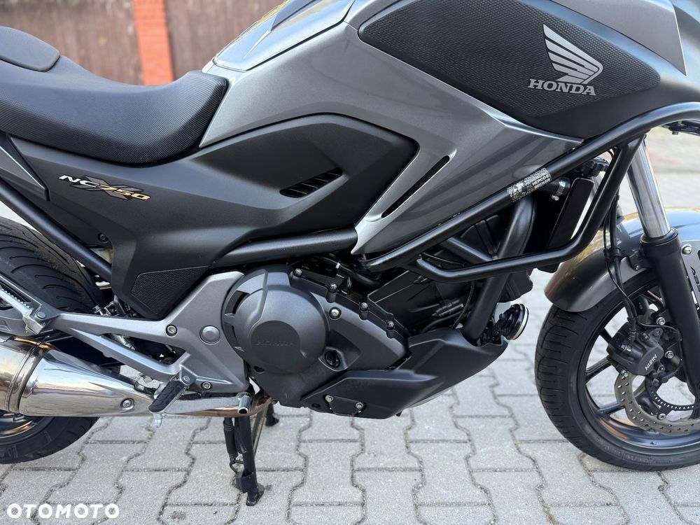 Honda NC - 9