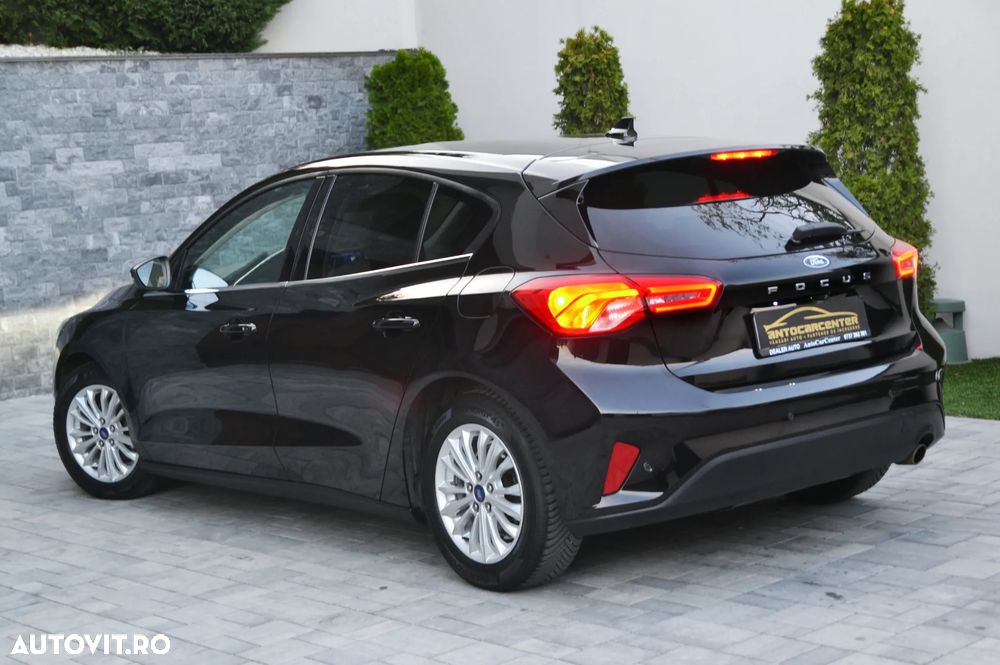 Ford Focus 1.0 EcoBoost MHEV Titanium X - 4