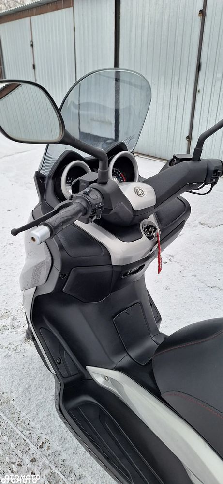 Yamaha X-max - 5