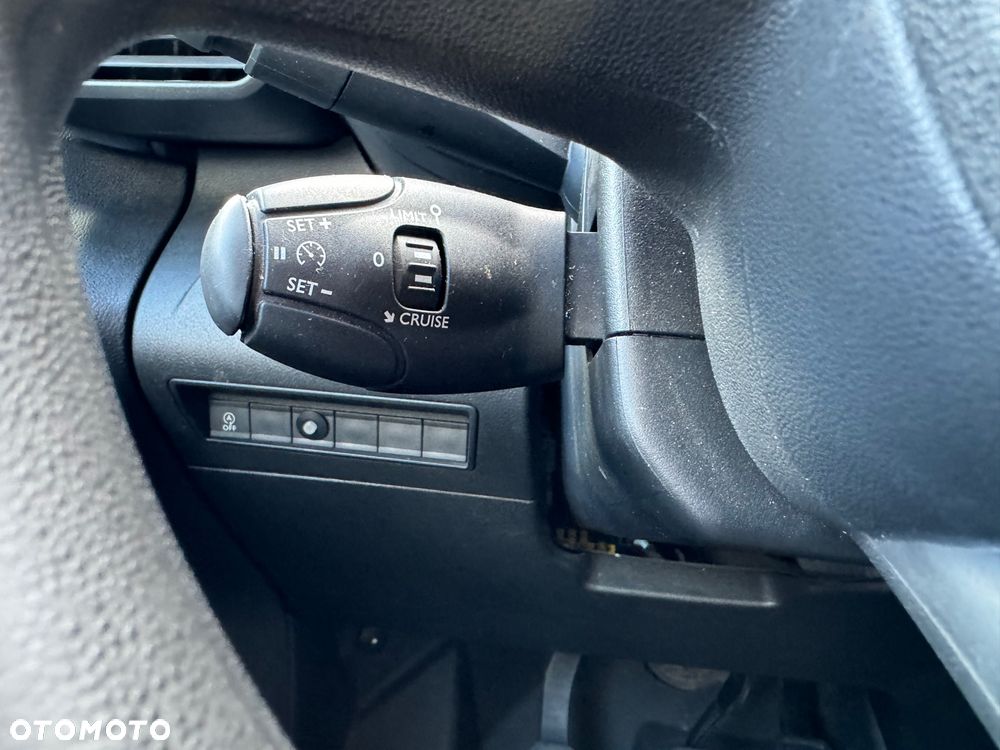 Toyota Proace City 1.5 D-4D Long 2,3t Active (bryg.) - 24