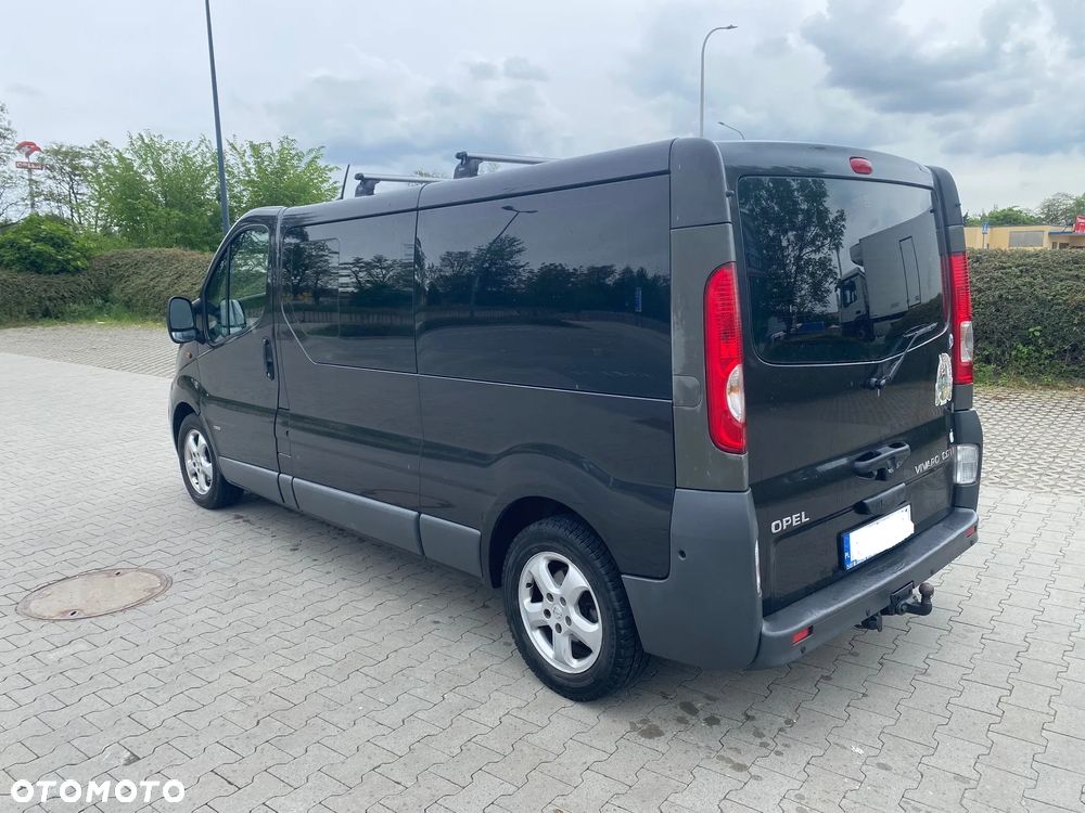 Opel Vivaro L2H1 2.9t - 2