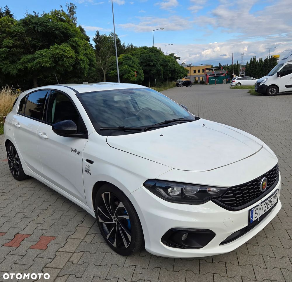 Fiat Tipo 1.4 T-Jet S-Design - 2