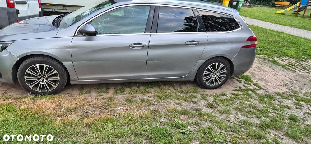 Peugeot 308 BlueHDi 130 EAT8 Active Pack - 4