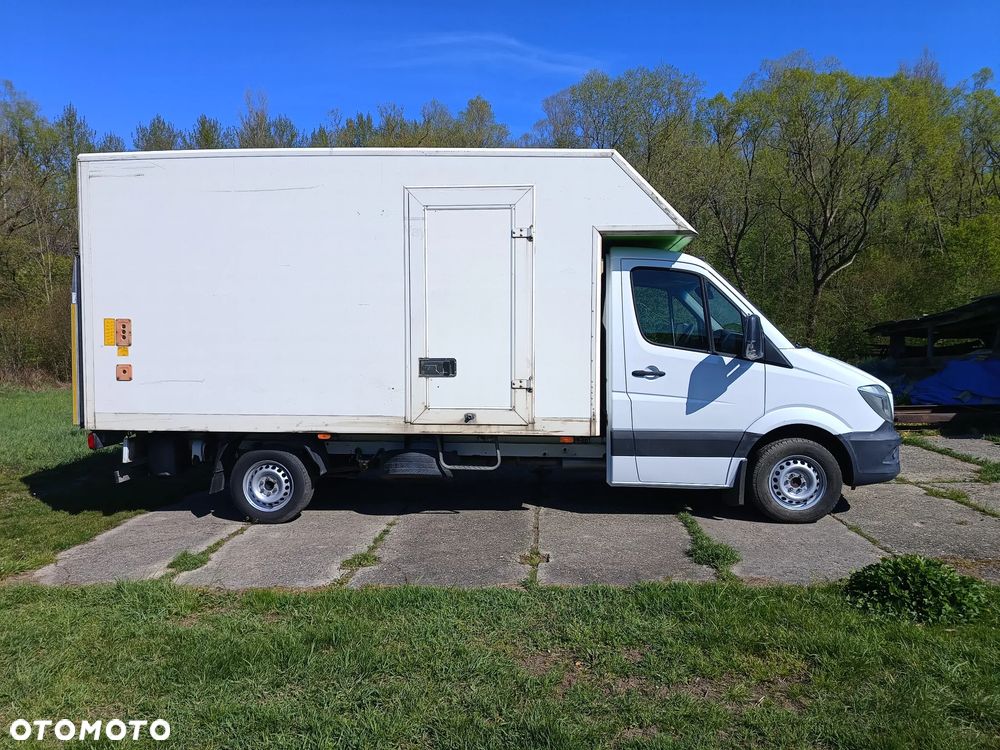 Mercedes-Benz Sprinter KONTENER+ winda ZEPRO (750kg) 2.1 diesel 163kM automat 2015 rok ROZSTAW OSI MAXI 4,34m ZADBANY! - 5