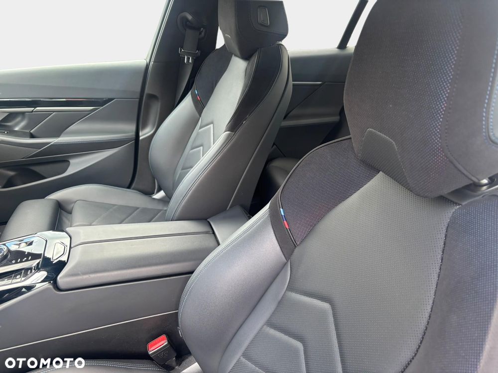 BMW Seria 5 - 32