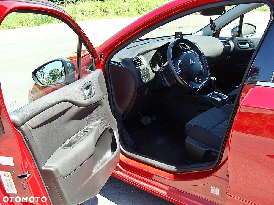 Citroën C4 1.2 PureTech Shine S&S EAT6 - 18