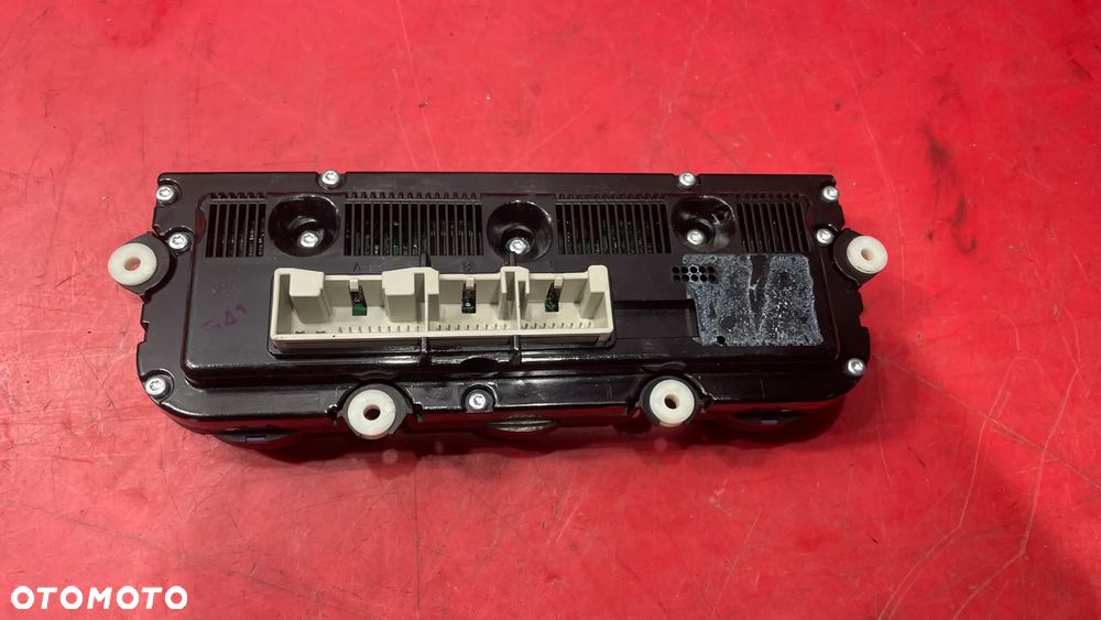 Volkswagen PASSAT B6 Panel klimatyzacji - 3