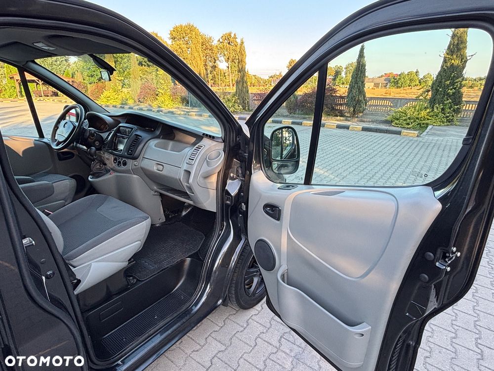 Opel Vivaro - 19