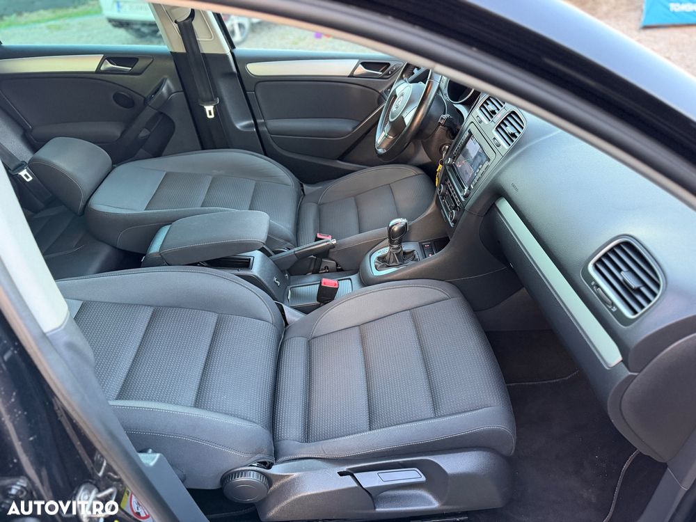 Volkswagen Golf 1.4 TSI DSG Team - 16