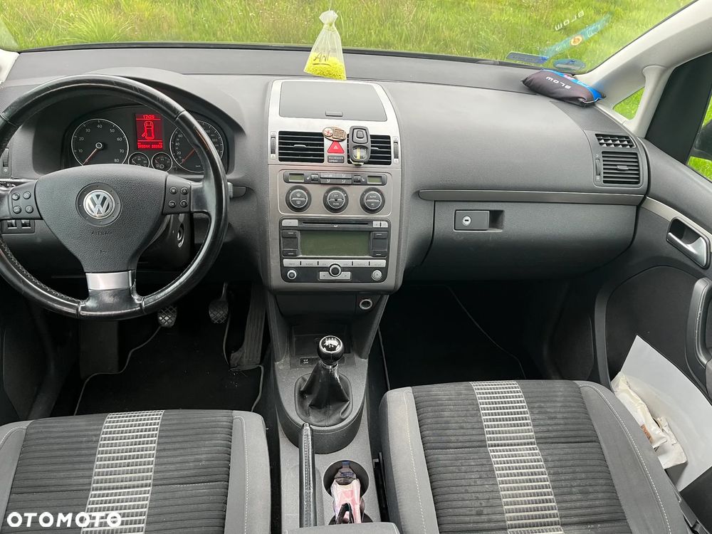 Volkswagen Touran 1.6 United - 9