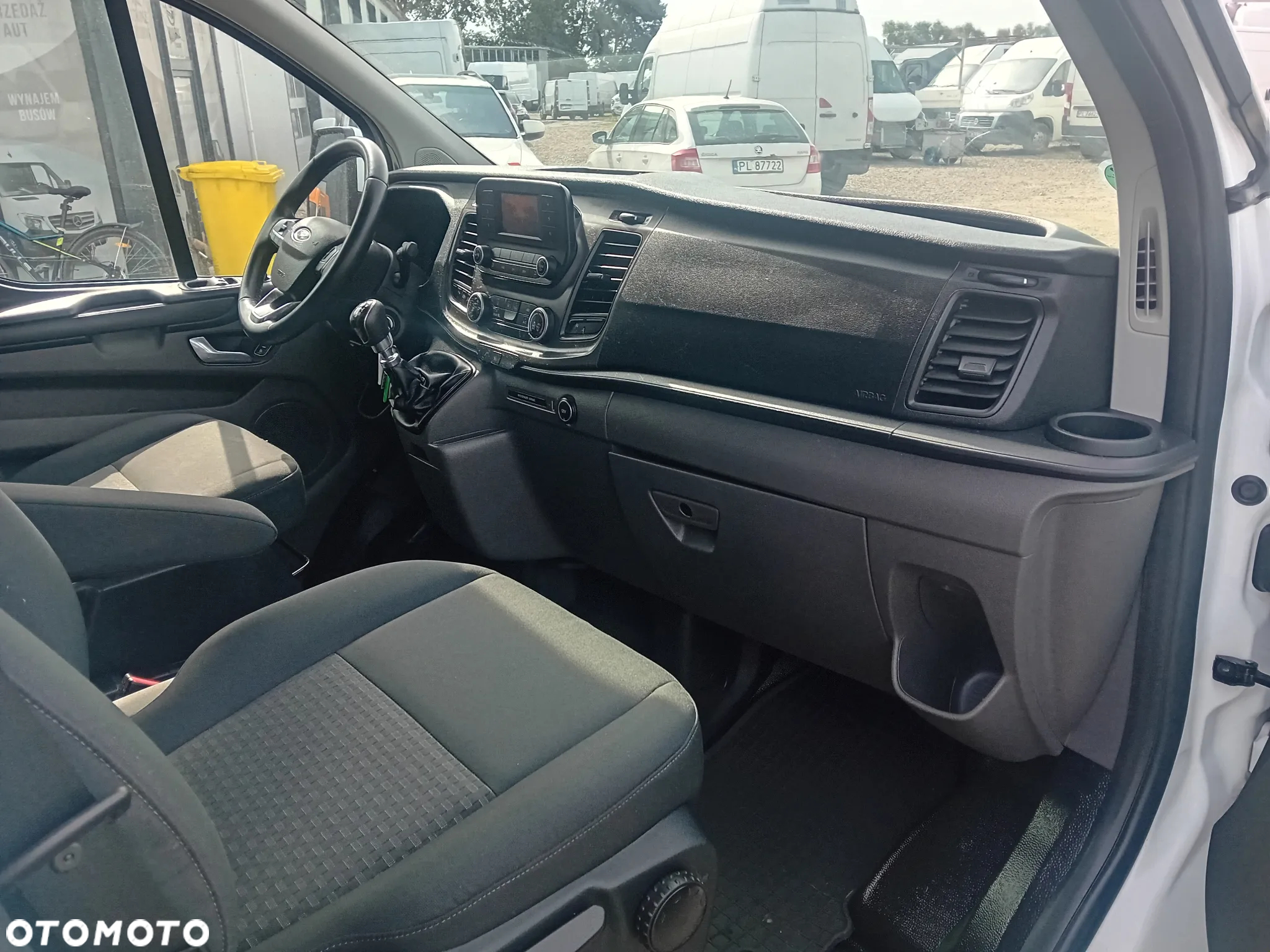 Ford Transit Custom - 16