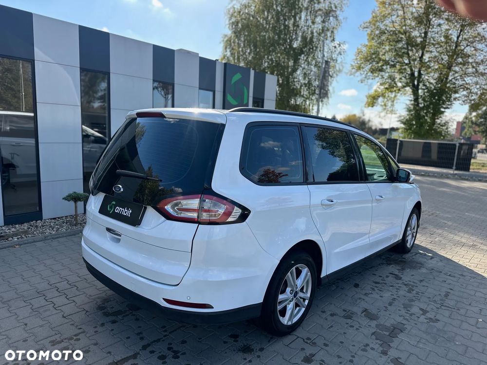 Ford Galaxy - 5