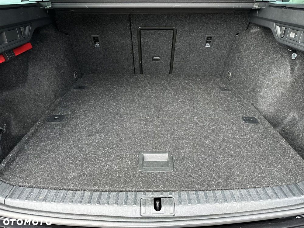 Skoda Octavia 2.0 TDI RS DSG - 11