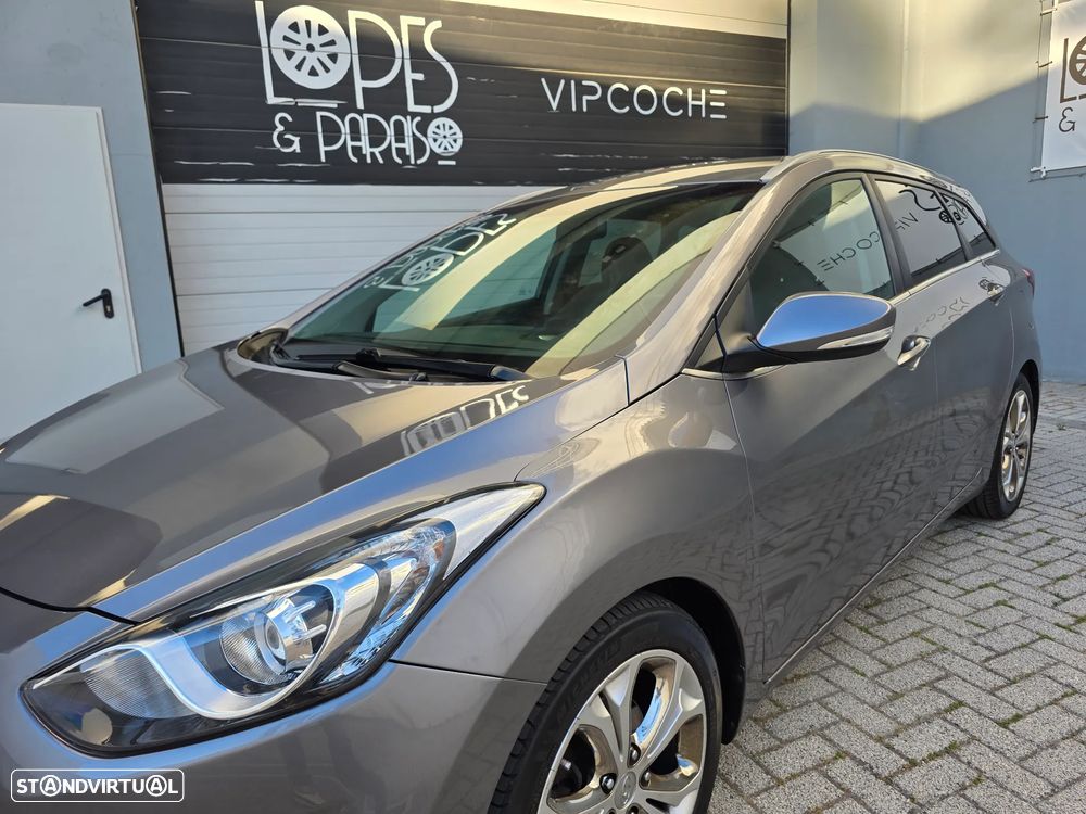Hyundai i30 SW 1.6 CRDi Style J17 - 19