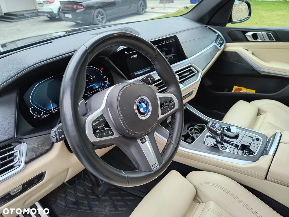 BMW X5 xDrive45e - 15
