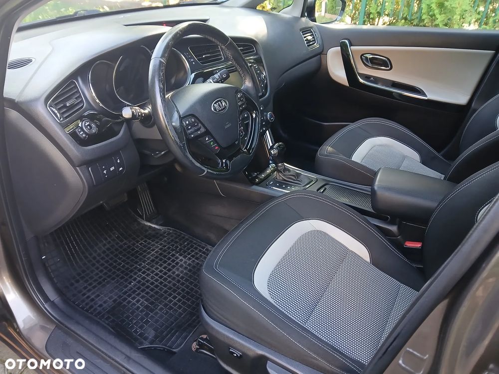 Kia Ceed 1.6 GDI DCT Platinum Edition - 8