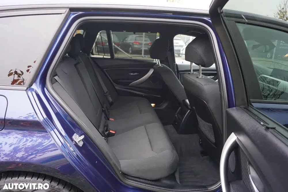 BMW Seria 3 - 12