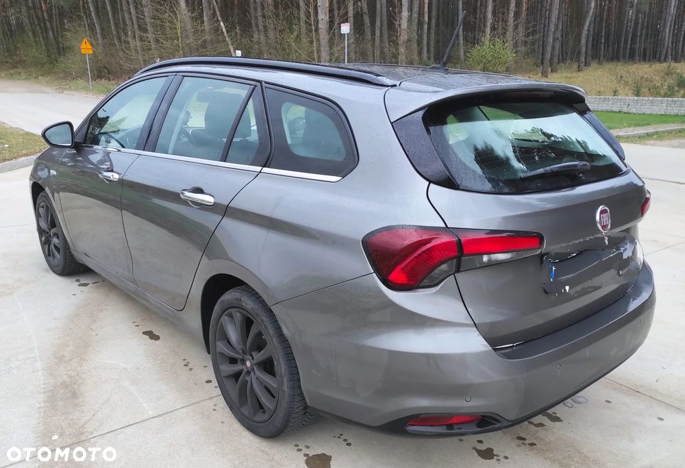 Fiat Tipo 1.6 MultiJet Easy - 2